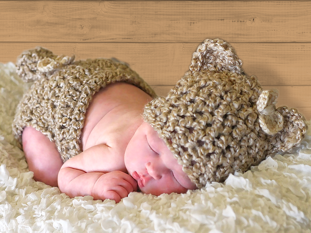 Crochet Teddy Bear - Diaper Cover and Hat - Newborn Photo Prop